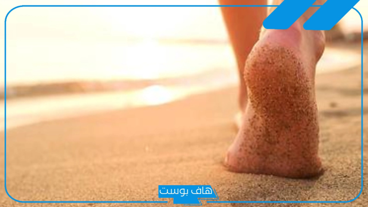 تفسير حلم المشي مع شخص اعرفه للعزباء والمتزوجة في المنام