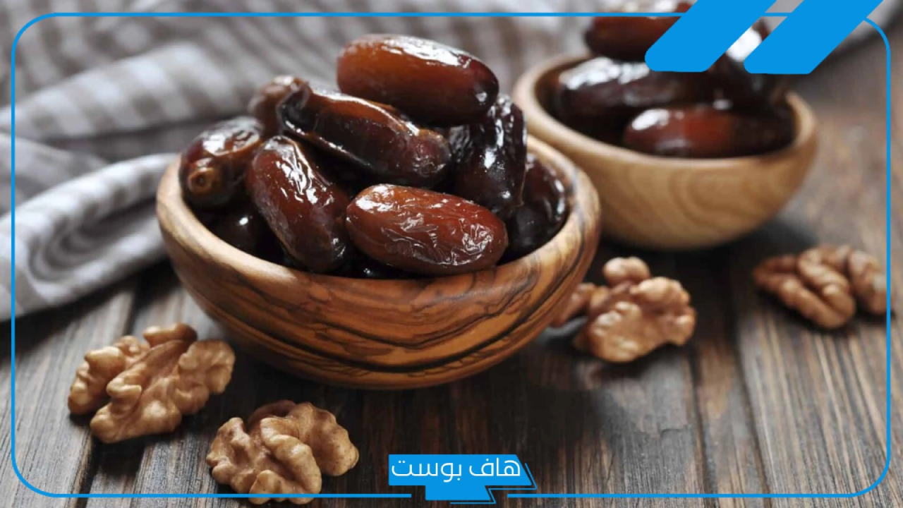 تفسير حلم رؤية البلح في المنام جاف وشخص يعطيني البلح لكبار العلماء