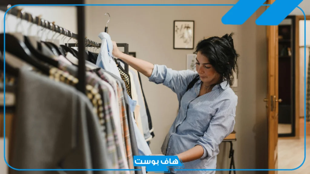 تفسير حلم شراء ملابس جديدة في المنام للمرأة لابن سيرين