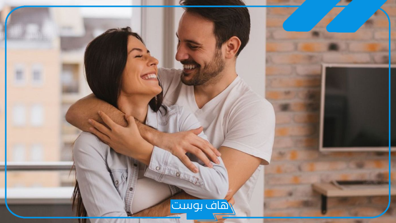 حلمت اني اجامع زوجي في المنام أمام الناس للمتزوجة والحامل وعلاقته بنوع الجنين