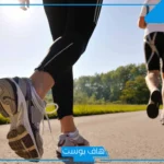 فوائد المشي بعد الطعام.. كيف يمكن أن يحسن صحتك؟