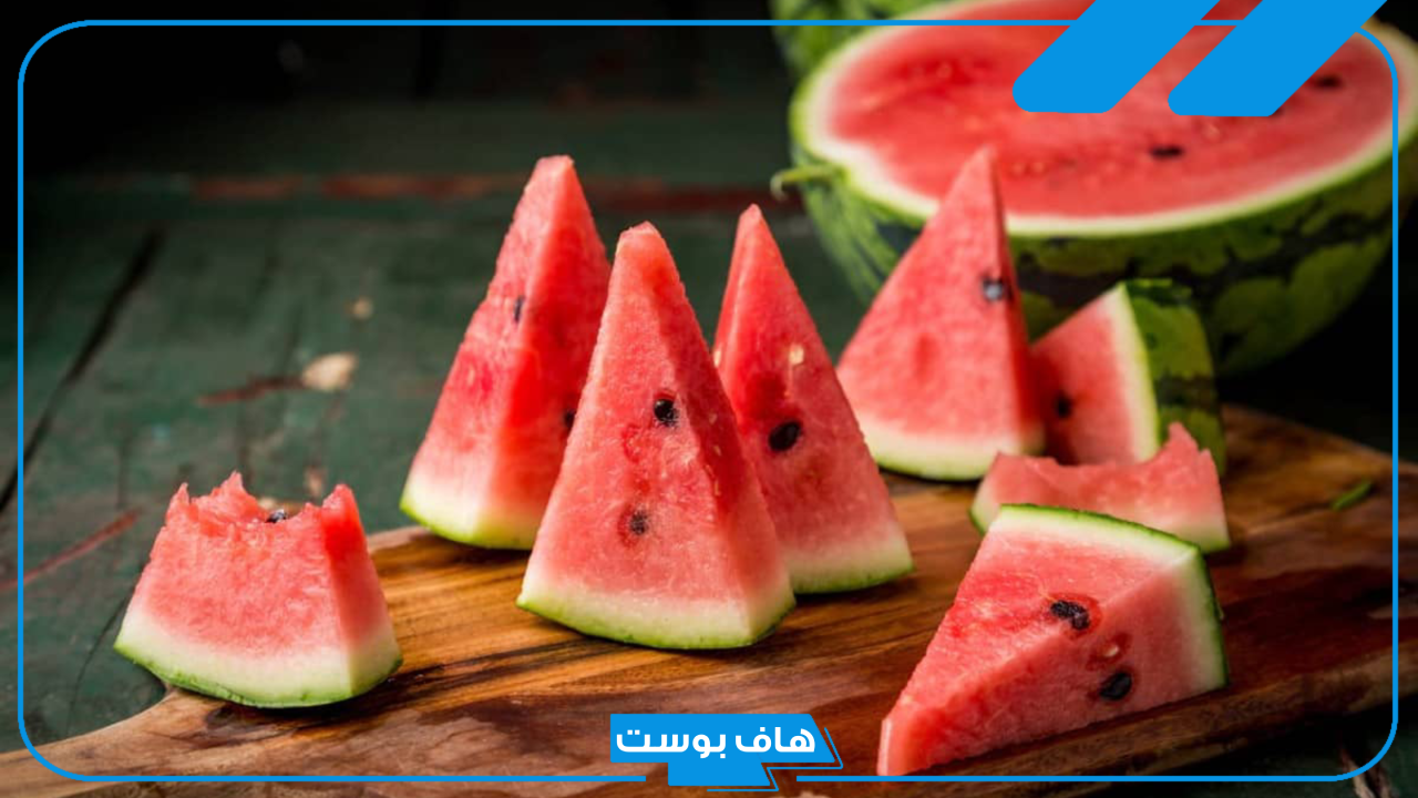تفسير حلم البطيخ في المنام للمرأة والرجل الأعزب لابن سيرين
