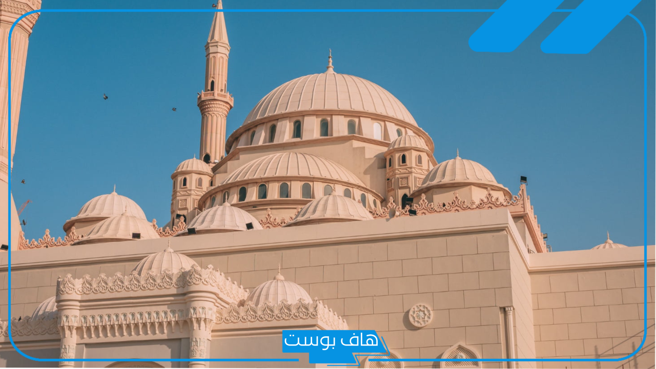تفسير رؤية المسجد في المنام للرجل المتزوج والأعزب لابن سيرين