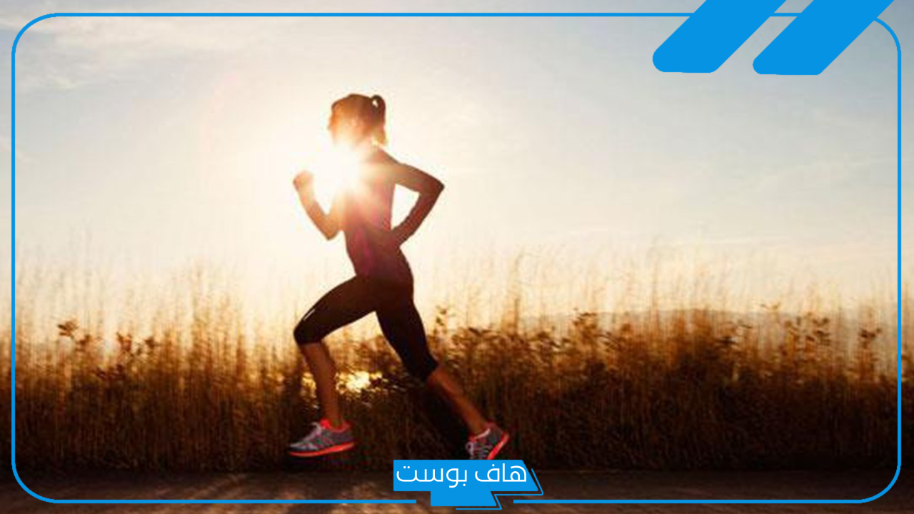 تفسير حلم الركض والجري في المنام للمرأة والخوف والهروب من شخص لابن سيرين