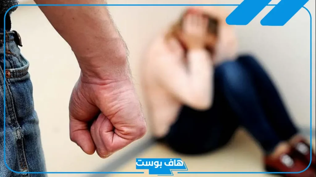 تفسير حلم ضرب شخص اعرفه باليد في المنام لابن سيرين