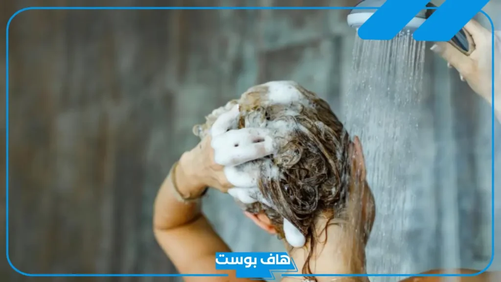 تفسير رؤية الاستحمام في المنام لابن سيرين أمام الأقارب للعزباء