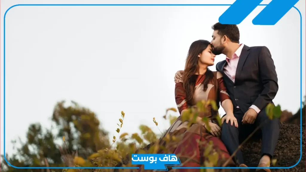 كيف اجعل حبيبي يتعلق بي عبر الهاتف؟ متى تتصلين ومتى تتركينه يشتاق إليك