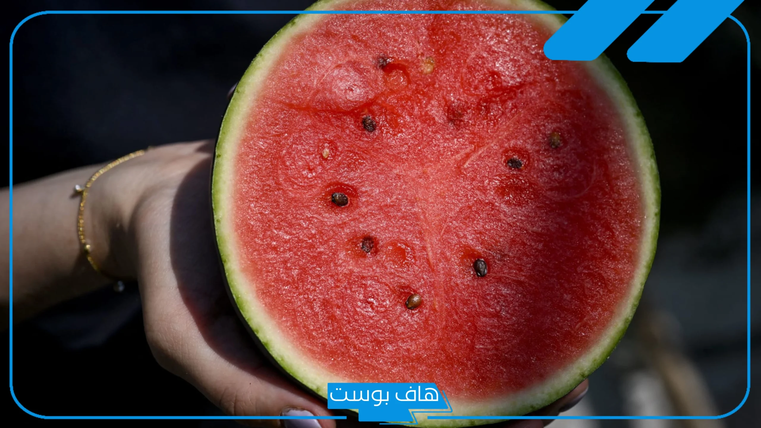 تفسير حلم رؤية الحبحب في المنام الأحمر والأخضر للمتزوجة لابن سيرين