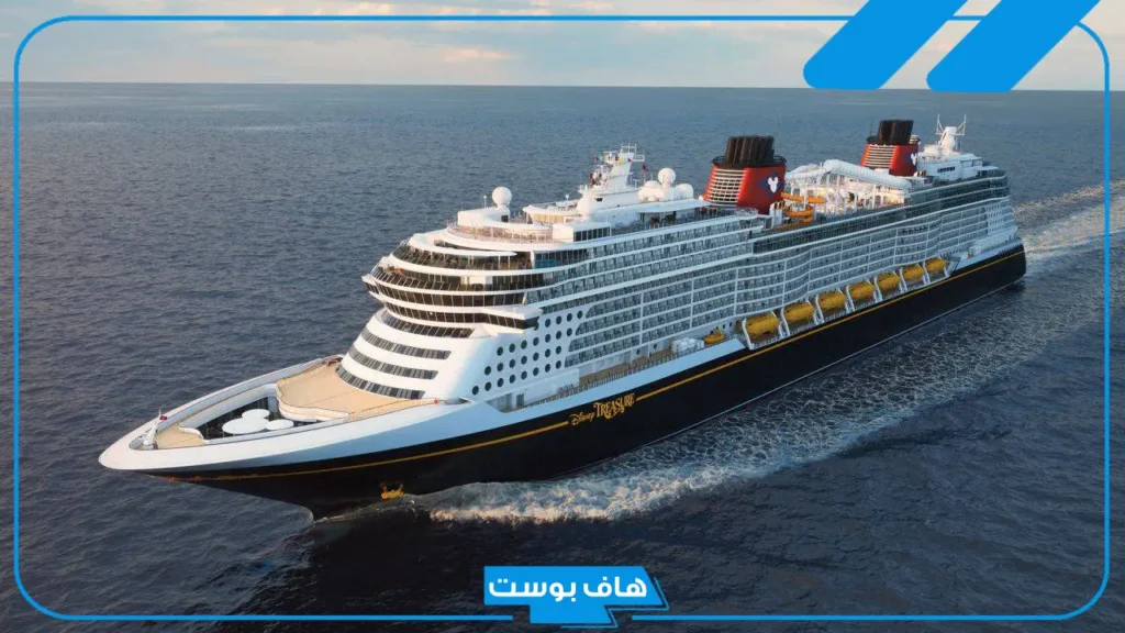 تفسير حلم السفينة في المنام للمتزوجة والعزباء وركوبها عند ابن سيرين